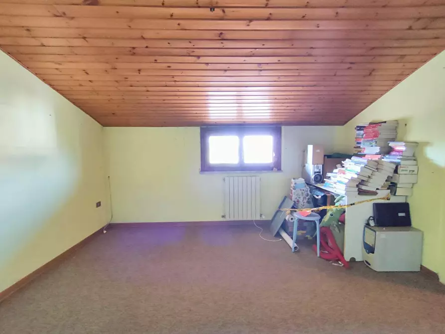 Immagine 16 di Appartamento in vendita  a Cascina