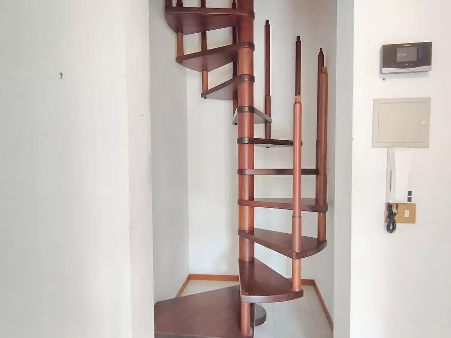 Immagine 13 di Appartamento in vendita  a Cascina