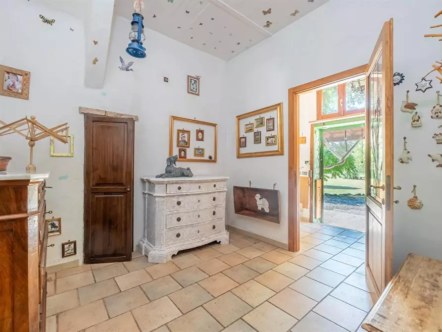 Immagine 14 di Casa colonica in vendita  a Asciano