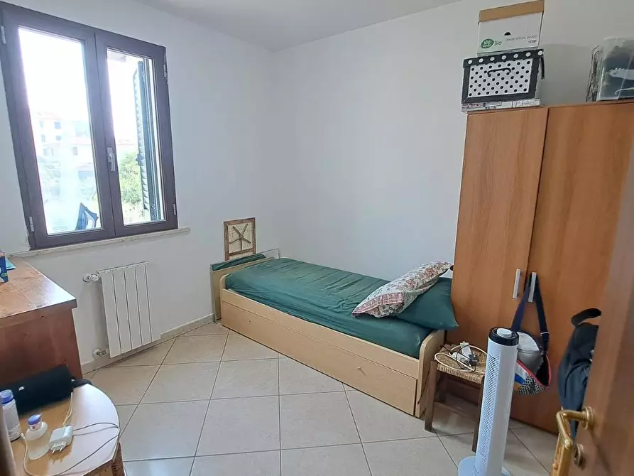 Immagine 13 di Appartamento in vendita  a Rosignano Marittimo