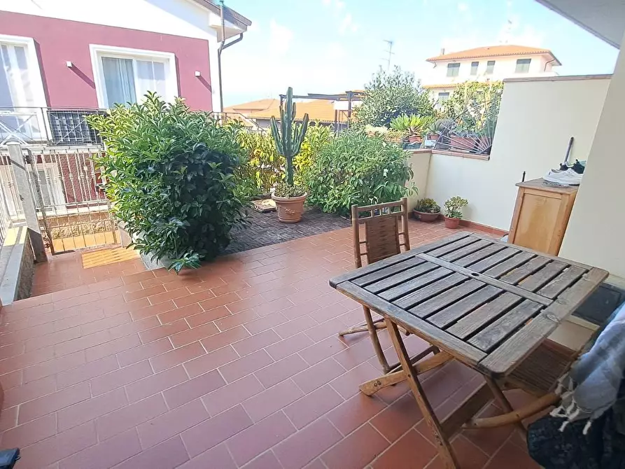 Immagine 1 di Appartamento in vendita  a Rosignano Marittimo