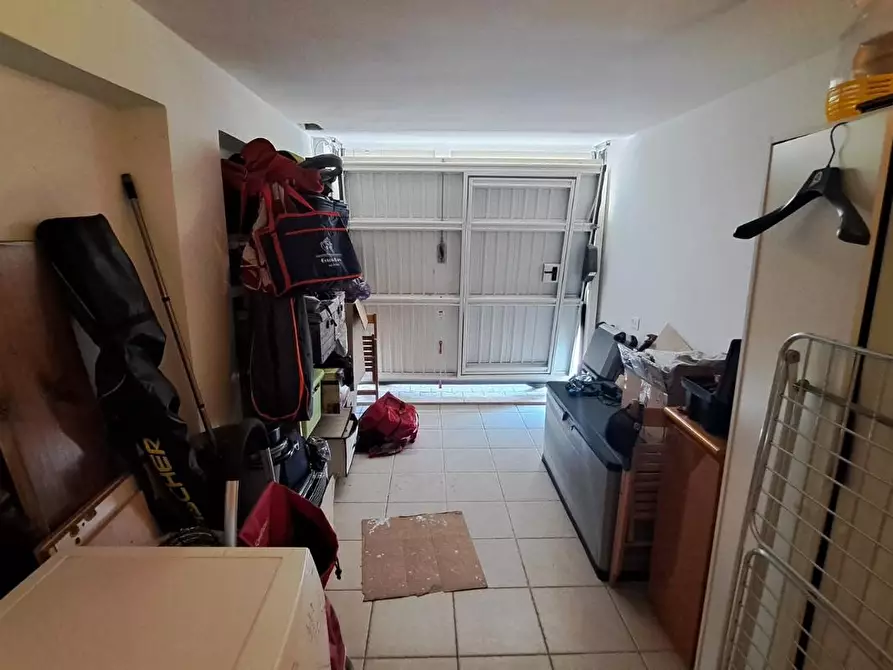 Immagine 18 di Appartamento in vendita  a Rosignano Marittimo