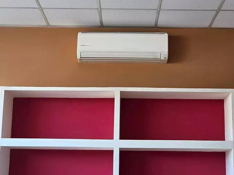 Immagine 13 di Capannone industriale in vendita  a Altopascio
