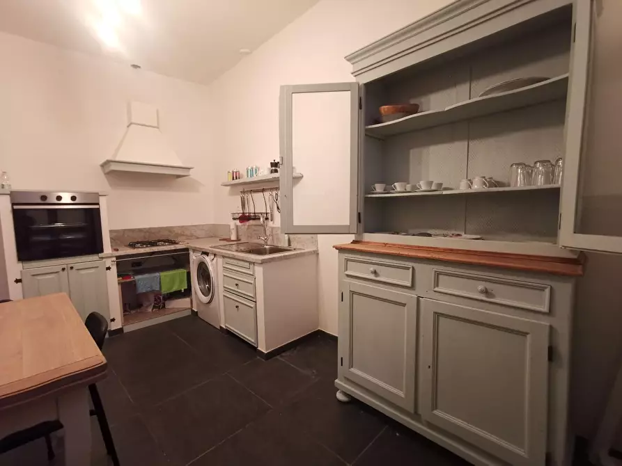 Immagine 5 di Appartamento in affitto  a La Spezia