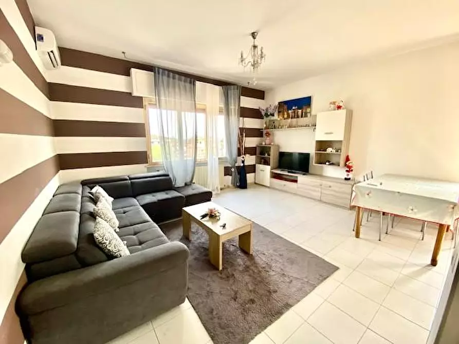 Immagine 1 di Appartamento in vendita  a Buggiano