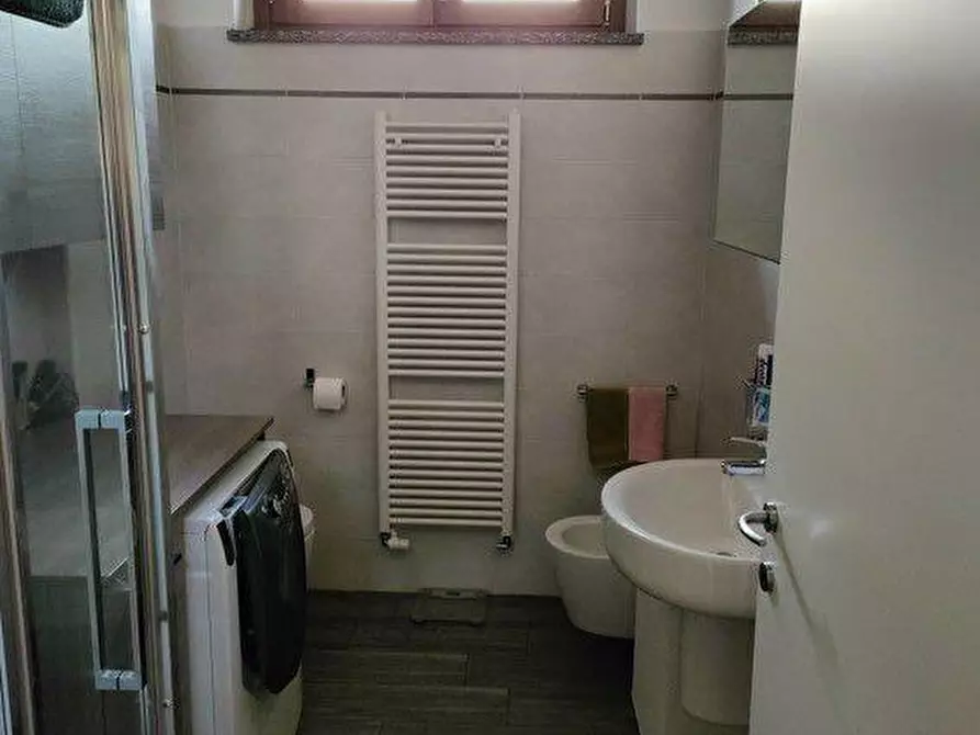 Immagine 10 di Appartamento in vendita  a Vermezzo