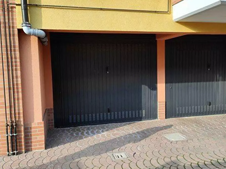 Immagine 2 di Appartamento in vendita  a Vermezzo