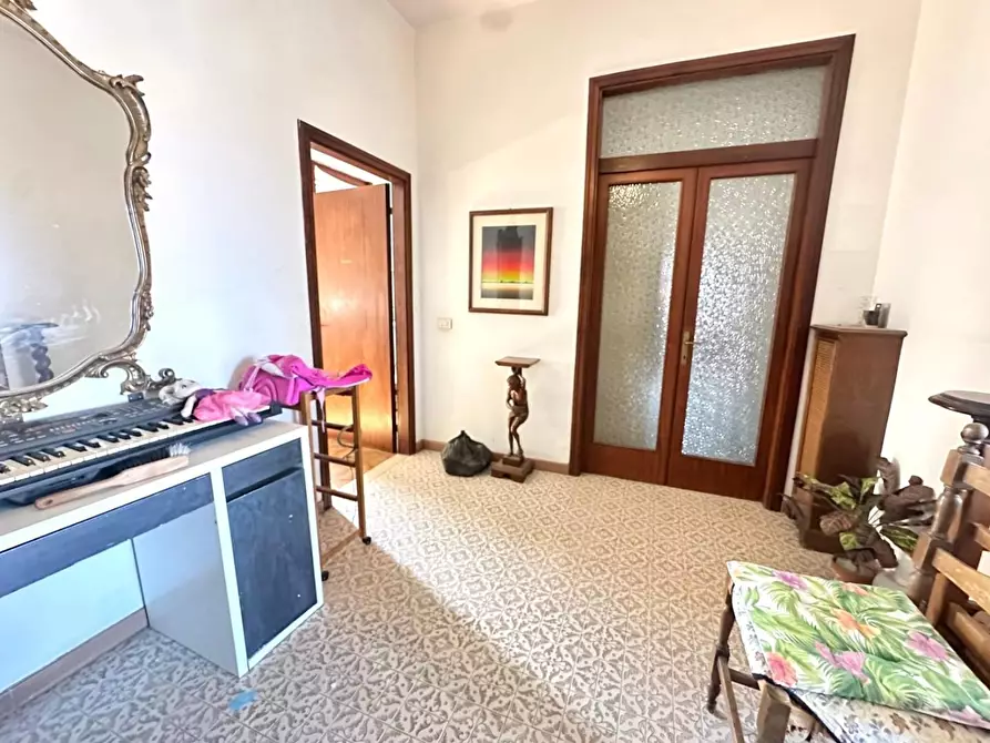 Immagine 4 di Appartamento in vendita  a Empoli