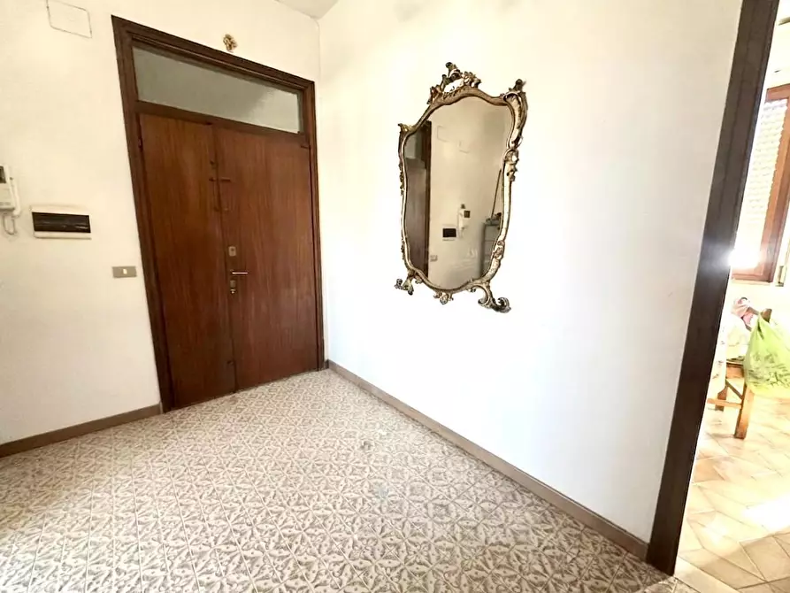 Immagine 12 di Appartamento in vendita  a Empoli