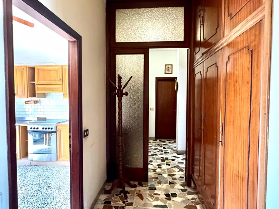 Immagine 12 di Appartamento in vendita  a Empoli