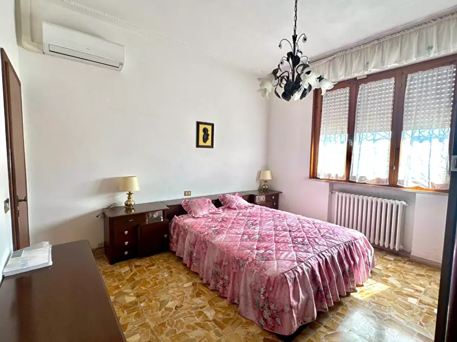 Immagine 30 di Appartamento in vendita  a Empoli