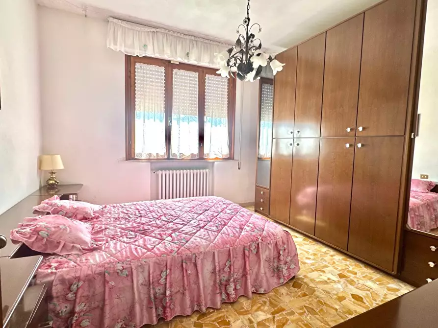 Immagine 25 di Appartamento in vendita  a Empoli
