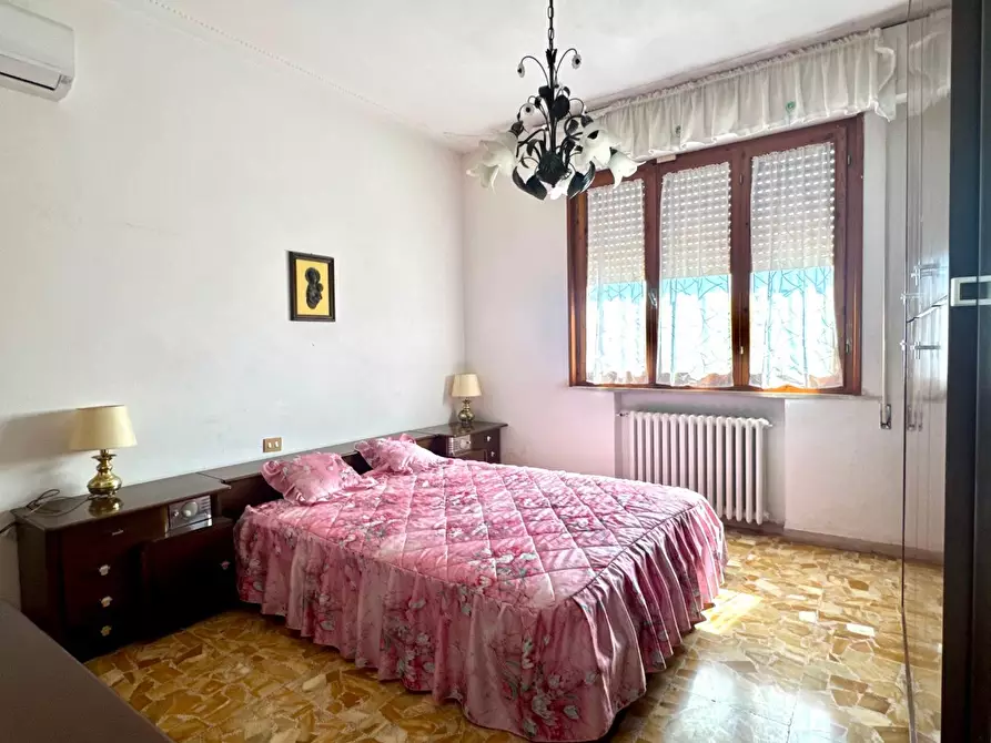 Immagine 29 di Appartamento in vendita  a Empoli