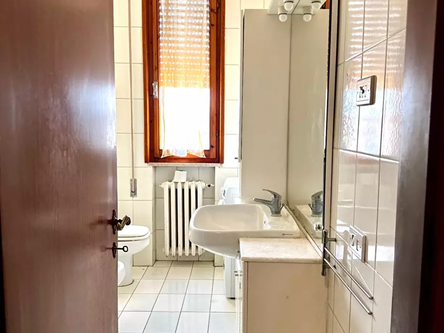 Immagine 37 di Appartamento in vendita  a Empoli