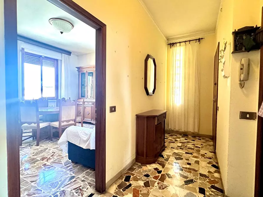 Immagine 6 di Appartamento in vendita  a Empoli