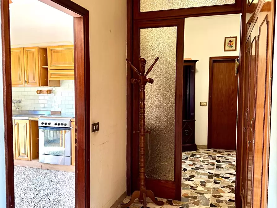 Immagine 13 di Appartamento in vendita  a Empoli