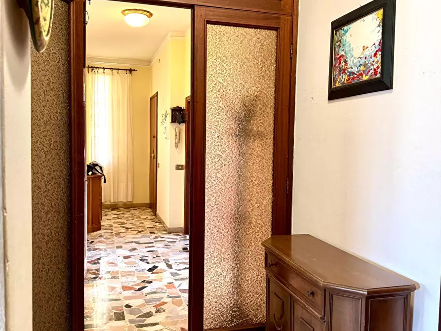 Immagine 21 di Appartamento in vendita  a Empoli
