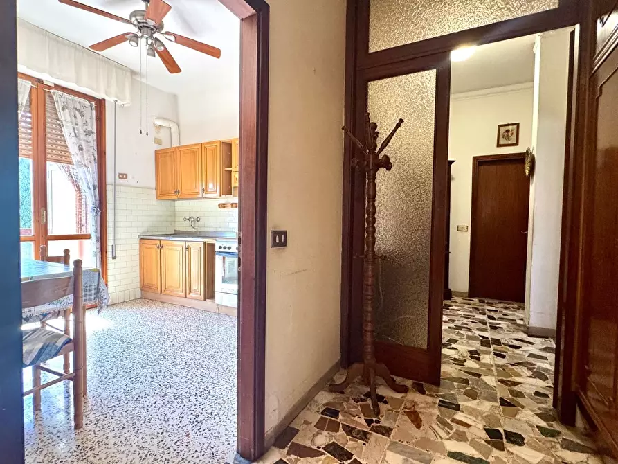 Immagine 14 di Appartamento in vendita  a Empoli