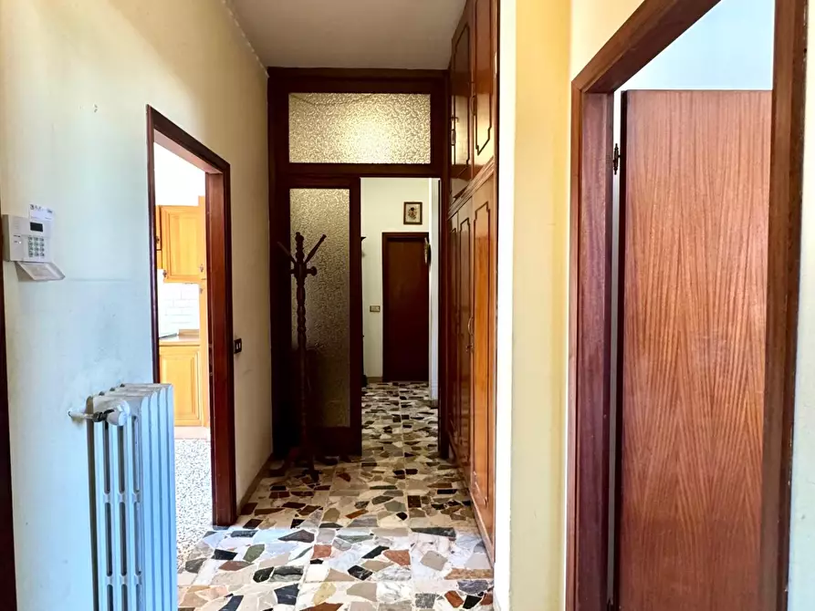 Immagine 5 di Appartamento in vendita  a Empoli