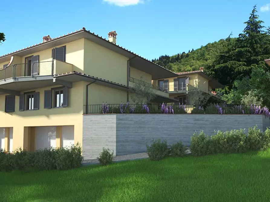 Immagine 2 di Terreno residenziale in vendita  a Chiusdino