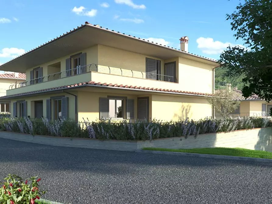 Immagine 1 di Terreno residenziale in vendita  a Chiusdino