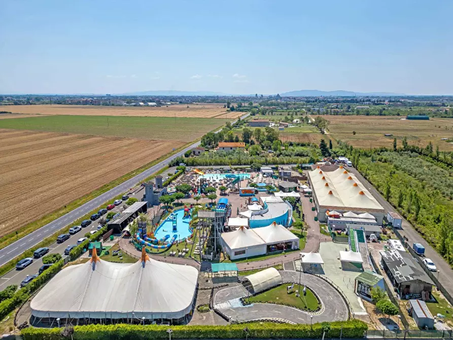 Immagine 14 di Attività commerciale in vendita  a San Giuliano Terme