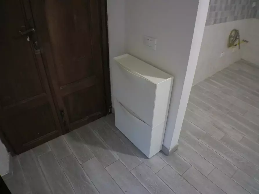 Immagine 9 di Appartamento in affitto  a Carrara