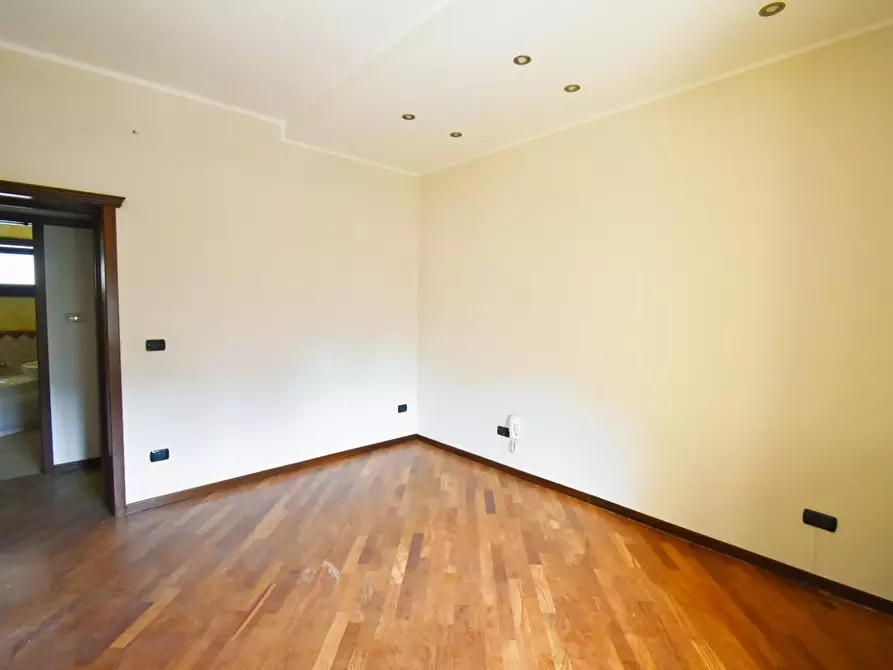 Immagine 10 di Casa indipendente in vendita  a Trepuzzi