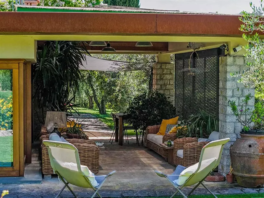 Immagine 16 di Casa indipendente in vendita  a Gaiole In Chianti