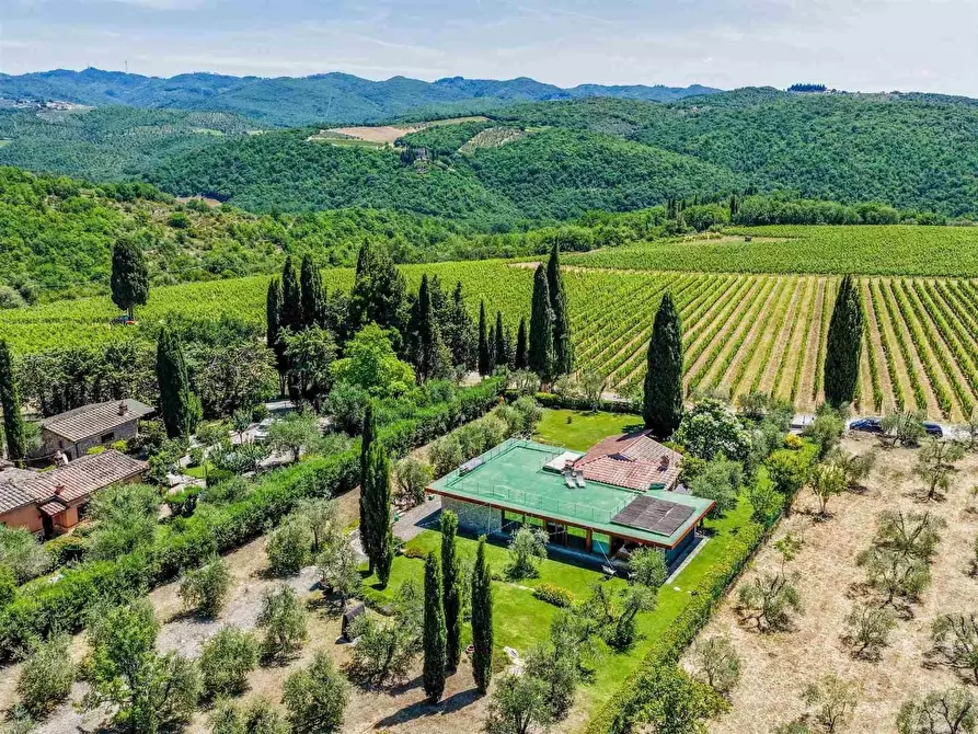 Immagine 1 di Casa indipendente in vendita  a Gaiole In Chianti