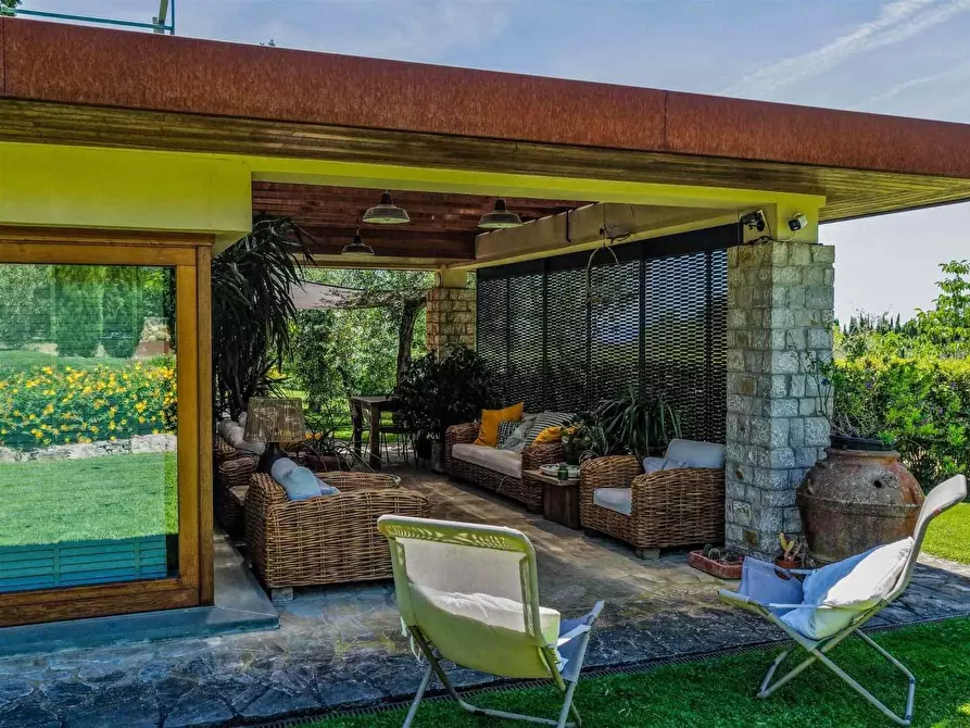 Immagine 14 di Casa indipendente in vendita  a Gaiole In Chianti