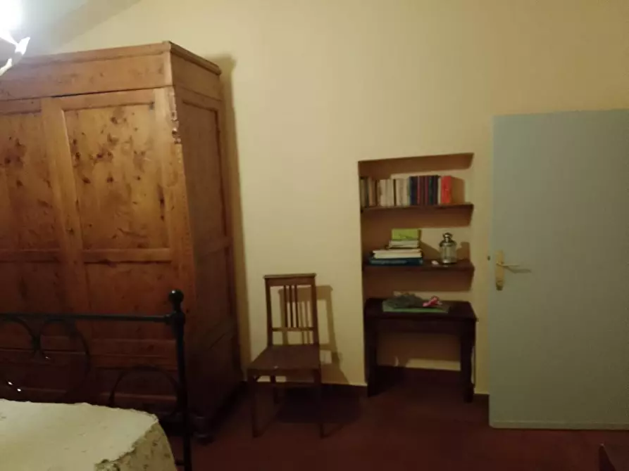 Immagine 8 di Casa colonica in vendita  a Larciano
