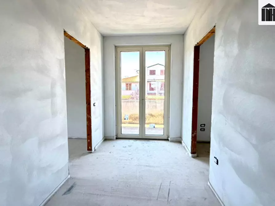 Immagine 14 di Appartamento in vendita  a Santa Croce Sull'arno