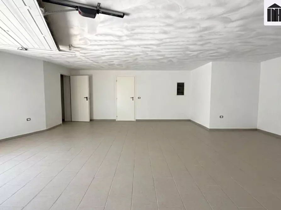 Immagine 26 di Appartamento in vendita  a Santa Croce Sull'arno