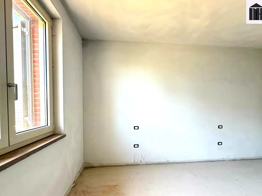 Immagine 17 di Appartamento in vendita  a Santa Croce Sull'arno