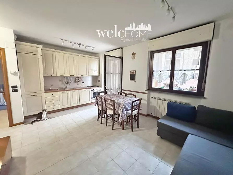 Immagine 2 di Appartamento in vendita  a Firenze