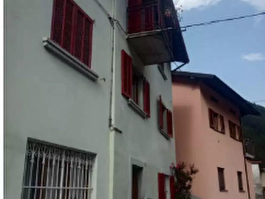 Immagine 2 di Appartamento in vendita  a Valtorta