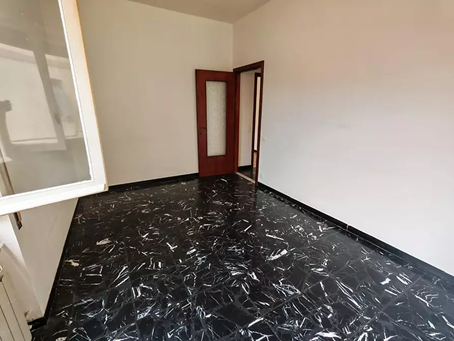 Immagine 26 di Appartamento in vendita  a Chiavari