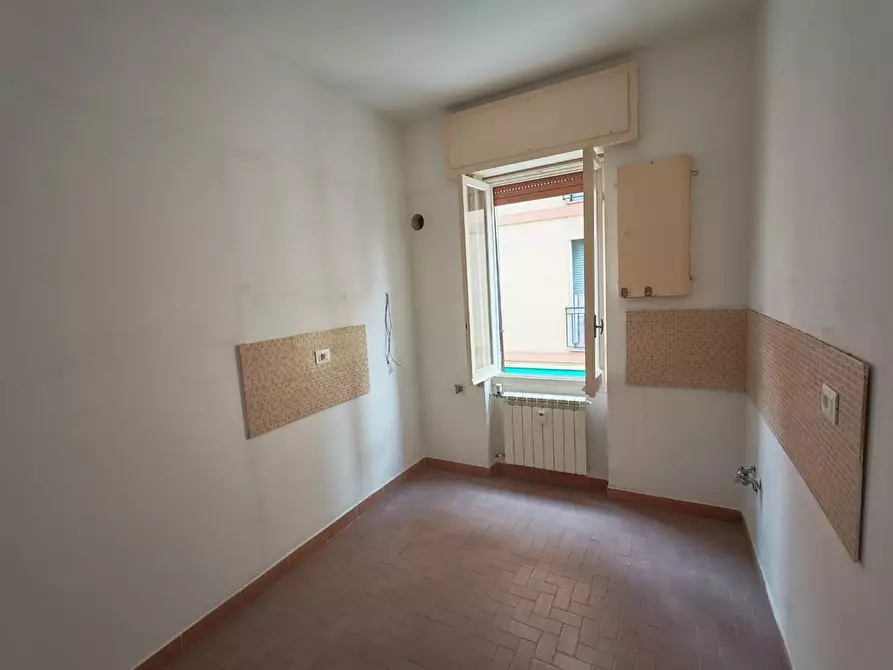 Immagine 5 di Appartamento in vendita  a Chiavari