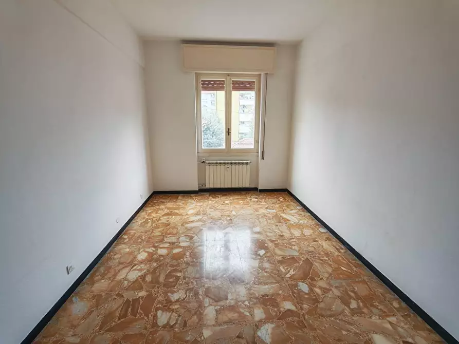 Immagine 19 di Appartamento in vendita  a Chiavari