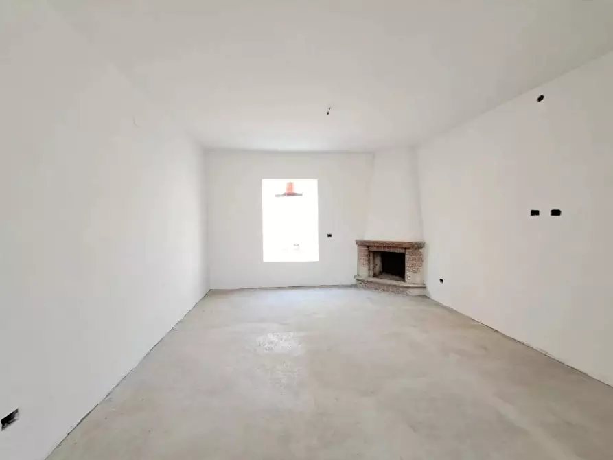 Immagine 23 di Appartamento in vendita  a Cascina
