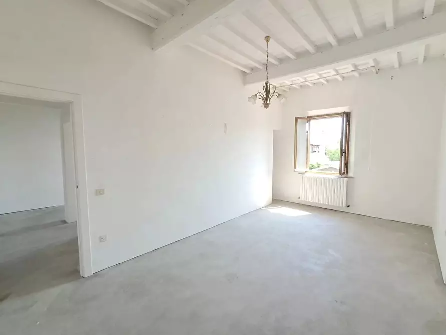 Immagine 41 di Appartamento in vendita  a Cascina