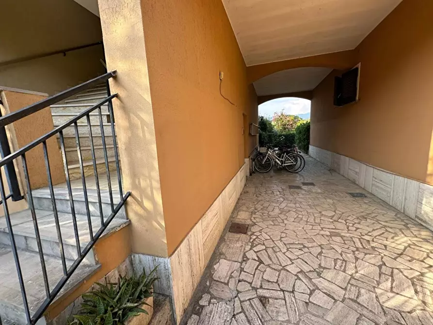 Immagine 25 di Mansarda in vendita  a Ameglia
