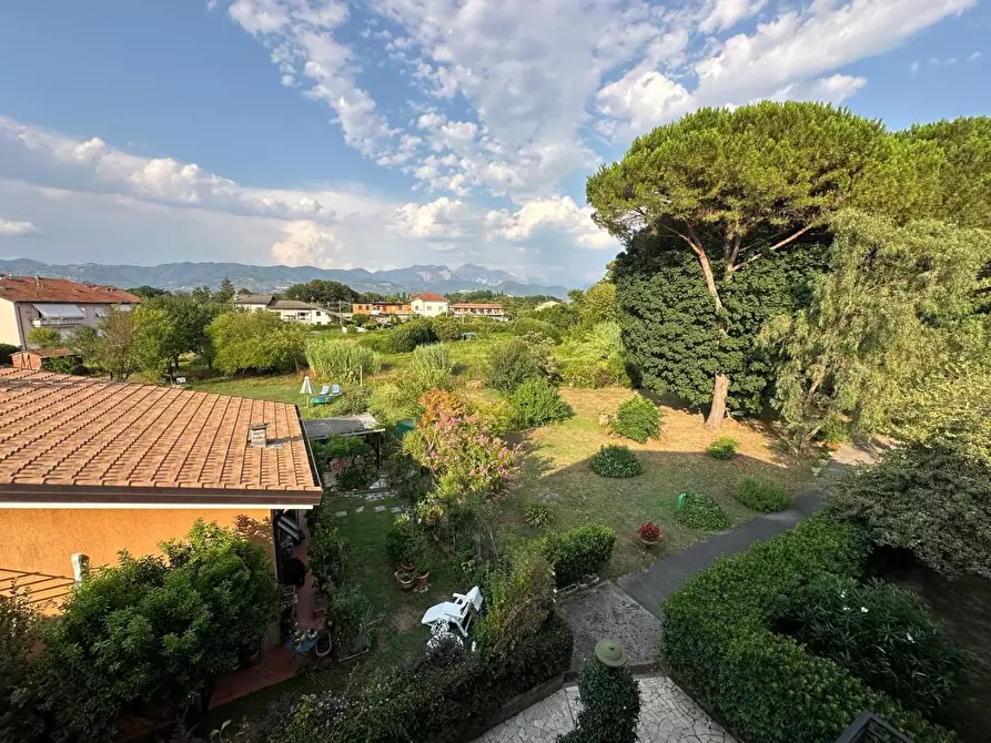Immagine 23 di Mansarda in vendita  a Ameglia