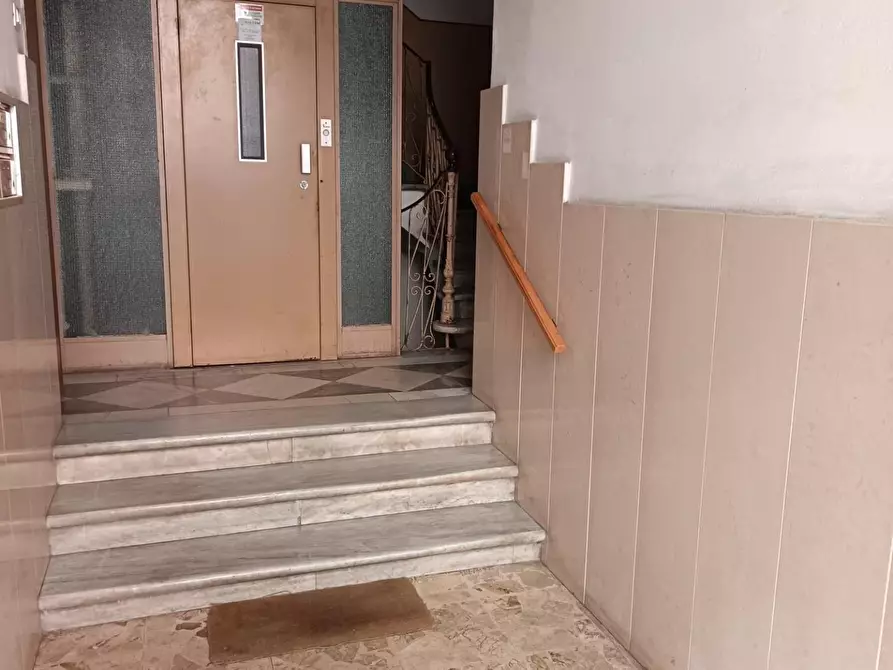 Immagine 2 di Appartamento in vendita  a La Spezia