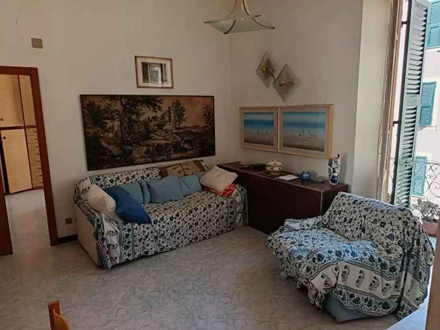 Immagine 3 di Appartamento in vendita  a La Spezia