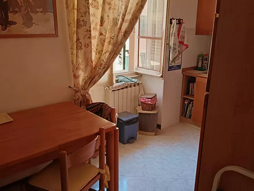 Immagine 9 di Appartamento in vendita  a La Spezia