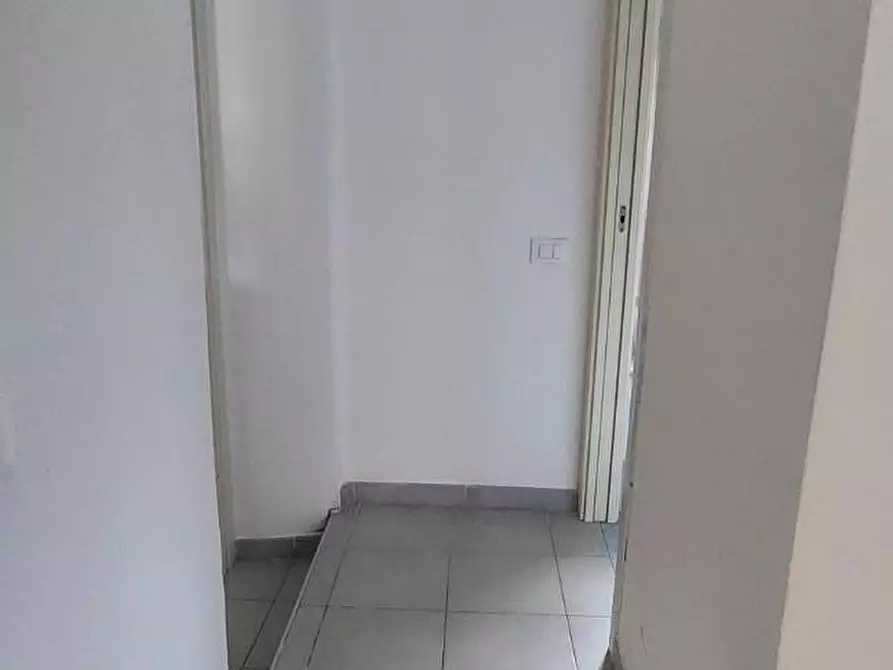 Immagine 7 di Appartamento in vendita  a Carrara