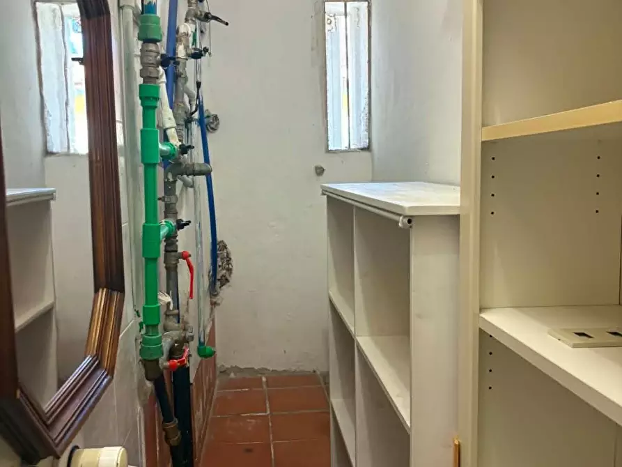 Immagine 9 di Appartamento in vendita  a Pisa