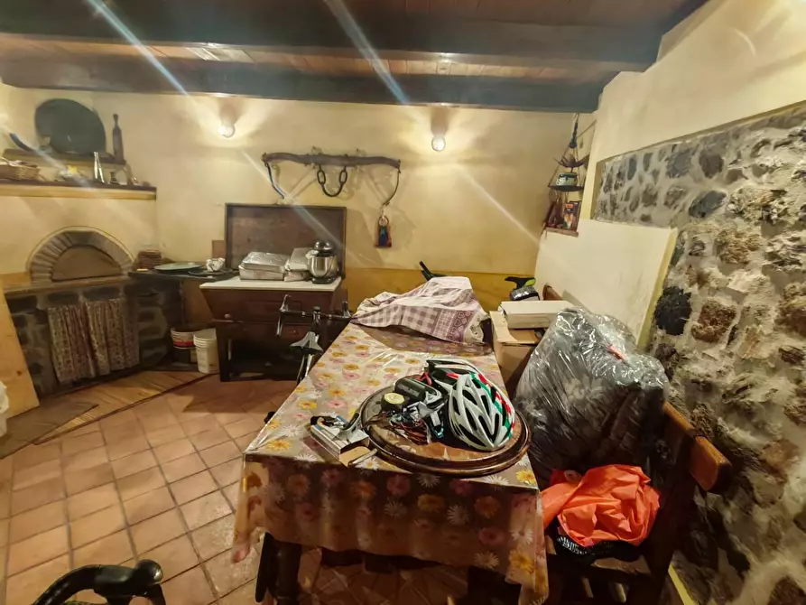 Immagine 32 di Appartamento in vendita  a Fosdinovo